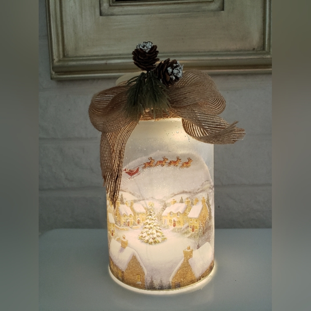 Christmas Decor, Battery Oper. Lights Inside, Village Scene, Used
